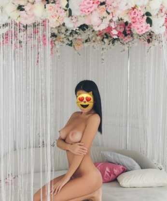 Анкета проститутки Александра - город Билярск, 27 лет, №13940